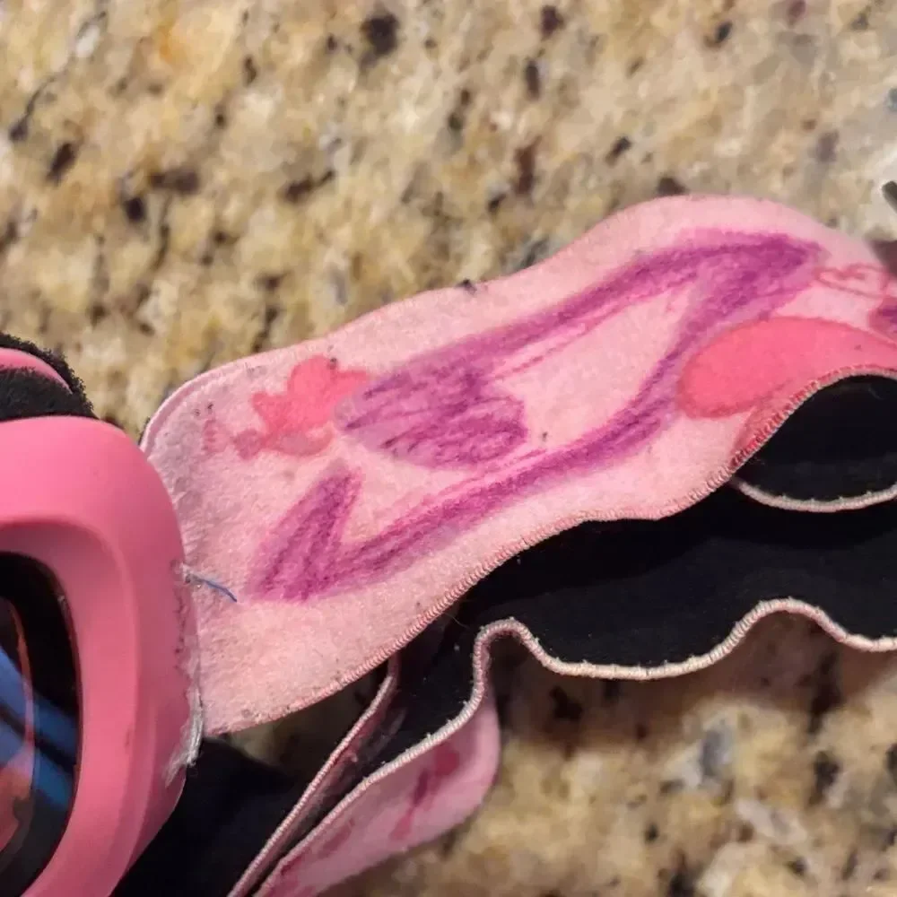 Amazon Kids Ski Goggles Set - Black and Pink